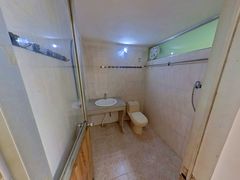 卫生间-kkzF2mLn-0.jpg