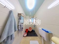 卫生间-pQ7bbVAl-0.jpg