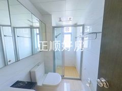 卫生间-q7rBw4C8-0.jpg