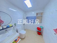卫生间-uVtlBPq3-0.jpg