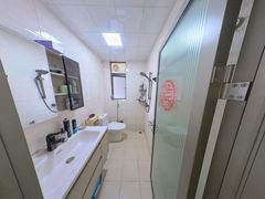 卫生间-yQ5a6mzf-0.jpg