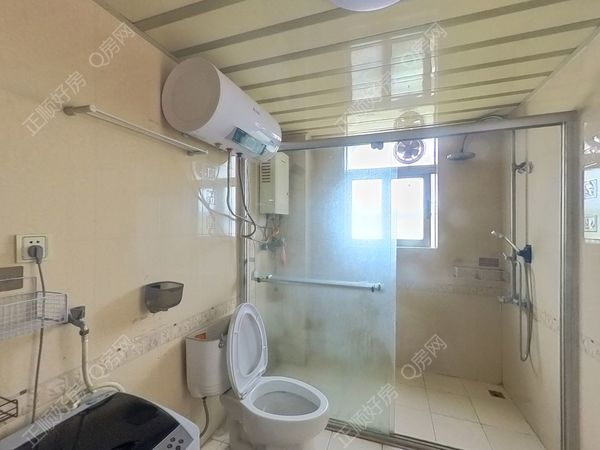 卫生间-yqgLhVho-0.jpg