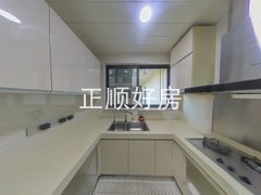厨房