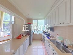 厨房