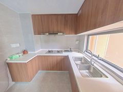 厨房-qQqGC8Uq-0.jpg