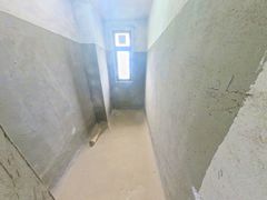 客卫-GIzTITbg-0.jpg