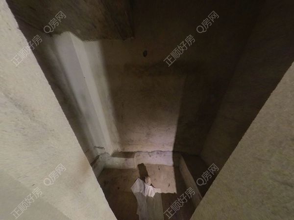客卫-YNu7gmjF-0.jpg