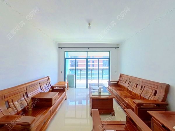 客厅