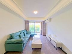 客厅-UvGuKi7W-0.jpg