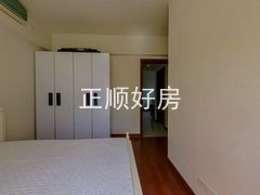 次卧-3tC3ha5Z-0.jpg