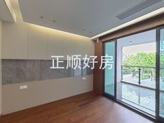 次卧