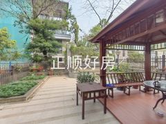 花园-LvgDkZnX-0.jpg