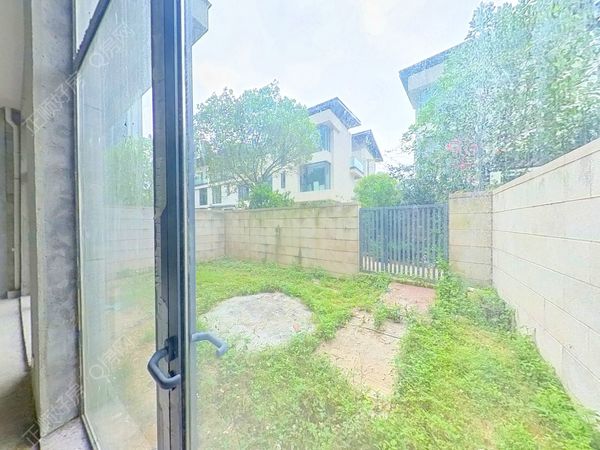 VR看房
