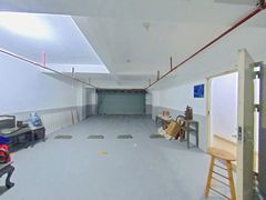 车库-picOVxEJ-0.jpg