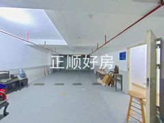 车库-picOVxEJ-0.jpg