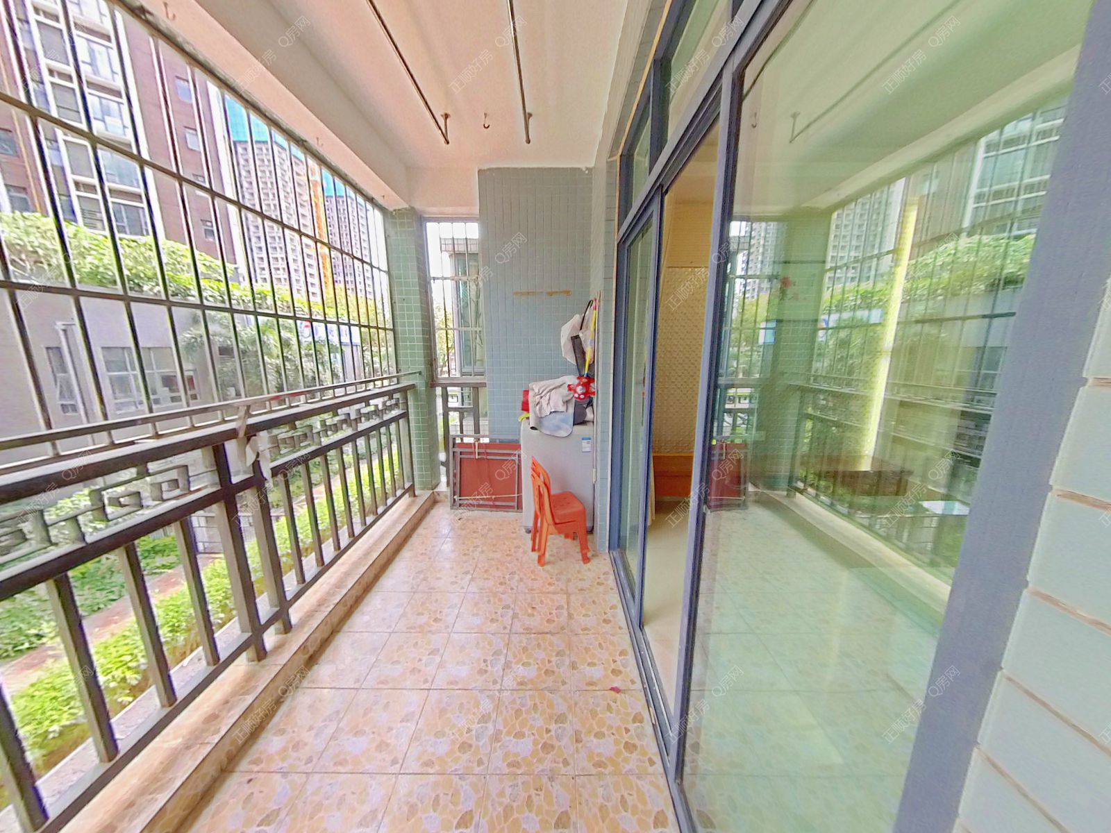 珠海逸轩阳台照片_逸轩 2房2厅1卫 精装 89.00平