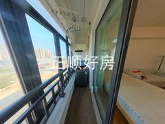 阳台-5THBPkQS-0.jpg