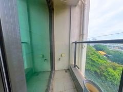 阳台-6CtZG34I-0.jpg