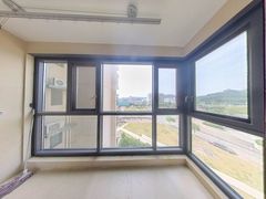 阳台-6zJXceZF-0.jpg