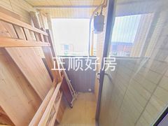 阳台-8lHfuDDA-0.jpg