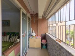 阳台-9dERbPn9-0.jpg