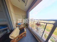 阳台-CKZjaVr7-0.jpg