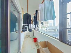 阳台-GWHGhQzu-0.jpg
