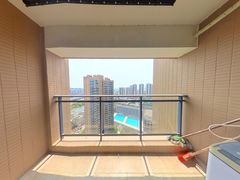 阳台-HLPLZkWv-0.jpg