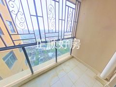 阳台-HNfCgwRs-0.jpg