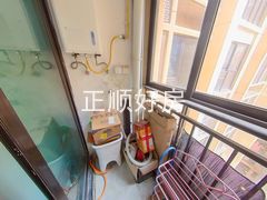 阳台-JFIaDCMf-0.jpg