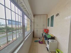 阳台-P7ISQgdU-0.jpg