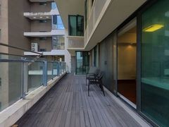 阳台-UM5Nd9dG-0.jpg