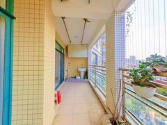 阳台-YvrDFVt5-0.jpg