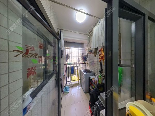 阳台-ZS2B1UhF-0.jpg