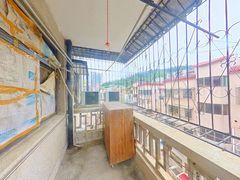 阳台-bvGaDatS-0.jpg