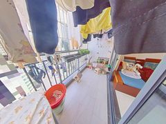阳台-gWlfoQqE-0.jpg