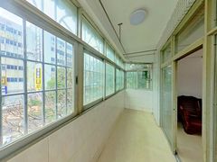阳台-jkR5TDiy-0.jpg