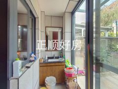 阳台-mhtGBcbT-0.jpg
