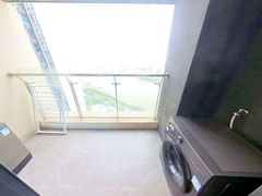 阳台-yEV38iTO-0.jpg
