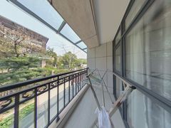 阳台-zFZfKZQD-0.jpg