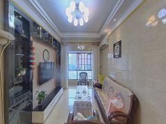 house_img
