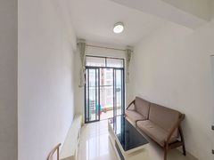 house_img
