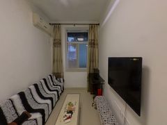 house_img