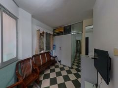 house_img