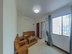 house_img