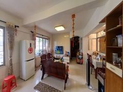 house_img