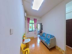 house_img