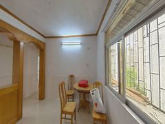 house_img