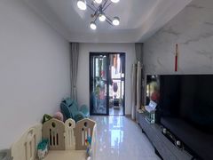 house_img