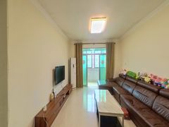 house_img